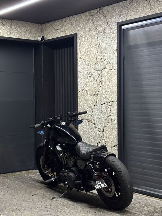 Vendo Harley-Davidson Sportster 1200 Roadster (XL1200R), ano 2006.