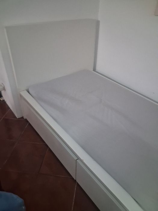 Cama solteiro ikea