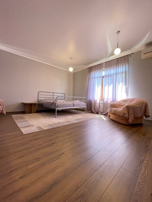 Подобова здача будинку