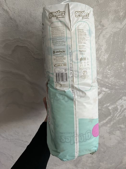 Памперси для немовлят