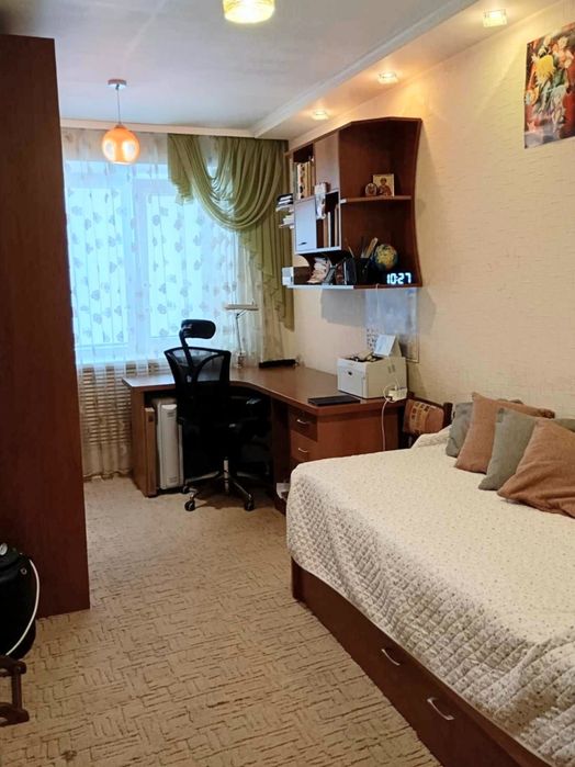 М.Холодная Гора, продам 3ех комн.кварт.,ул.Болабачана 59
