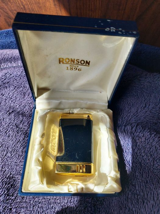Isqueiro Ronson com caixa original