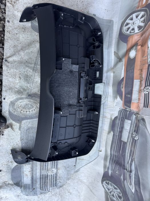 Обшивка ляди Passat b8 карта пластик дверей багажника