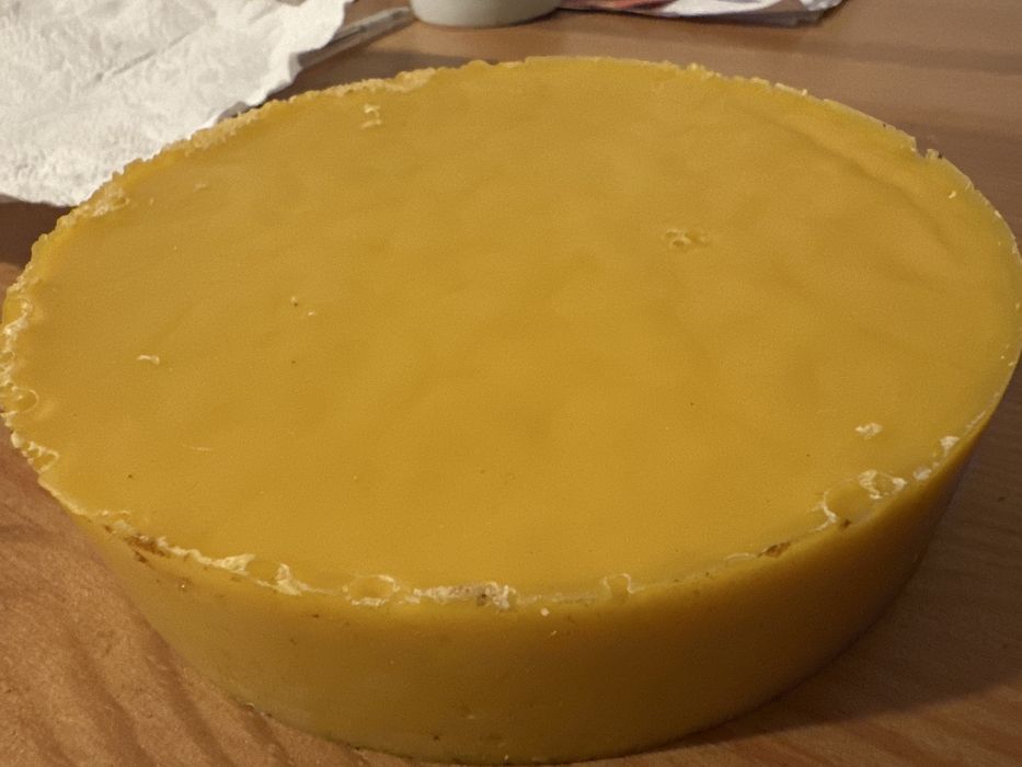 Wosk pszczeli naturalny 555g