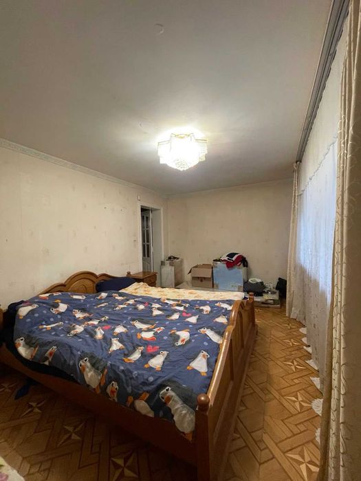 Продаётся просторная квартира   на  Черёмушках