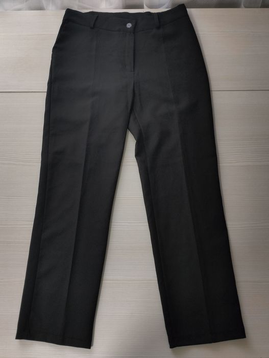 Класичні чорні брюки