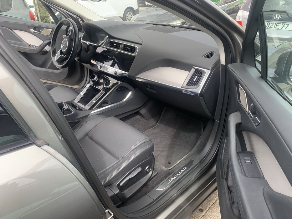 Jaguar Ipace elétrico autonomia 400 km