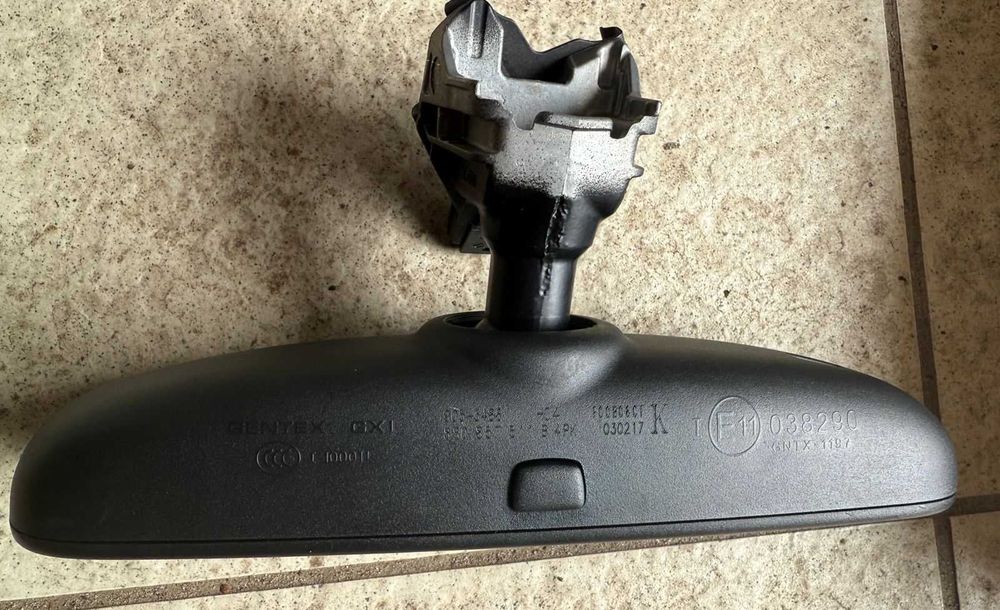 Зеркало  в салоне заднего вида  Audi Q3