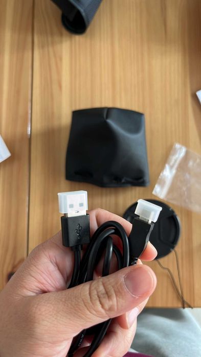 Câmara de Vídeo Ultra HD com microfone