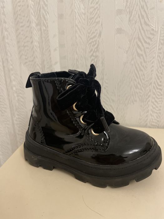 Ботиночки лаковые