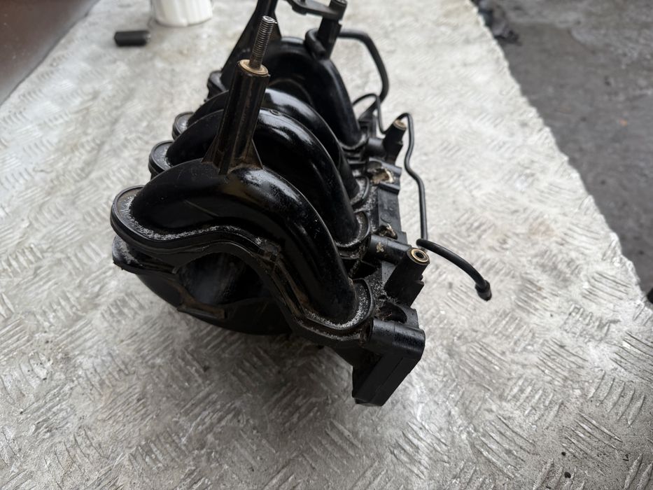 Коллектор впускной 7700273860 номер 8200961787 для Dacia/ Renault
