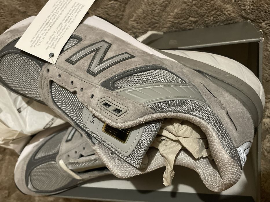 New balance 990v5