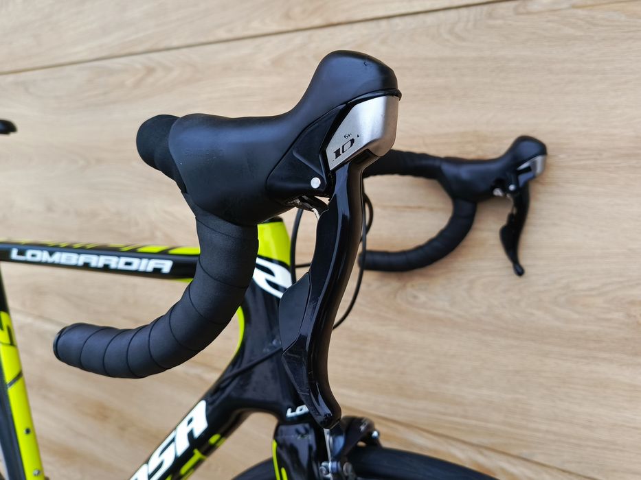 Rower szosowy Sensa Lombardia full carbon Shimano 105 koła Campagnolo