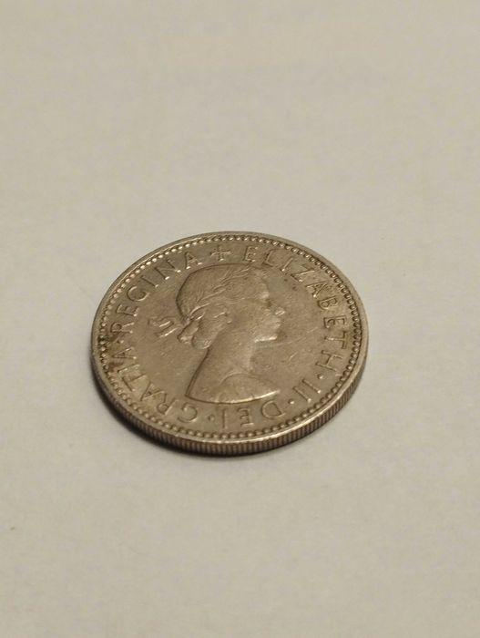 Sprzedam monetę Wielka Brytania 1 szyling 1963r. Elżbieta II stan db.