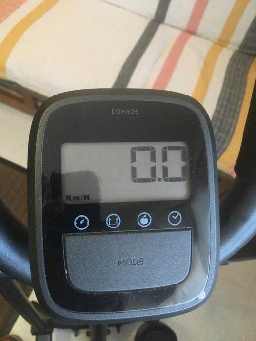 Bicicleta Elíptica de Cardio Training DOMYOS 100, como nova