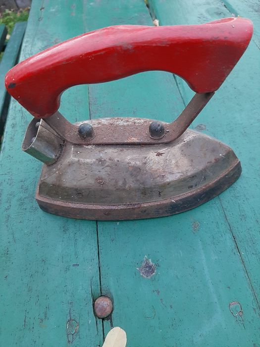 Żelazko elektryczne