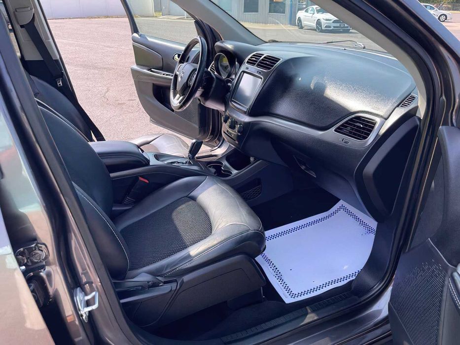 Dodge Journey Crossroad      2020