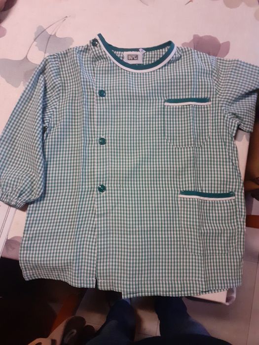 Bata escolar criança ( 3 anos )