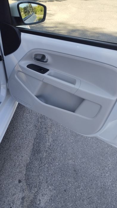 Volkswagen e-Up 2014 VIN WVWZZZAAZED903459 фото оголошення 18 з 19