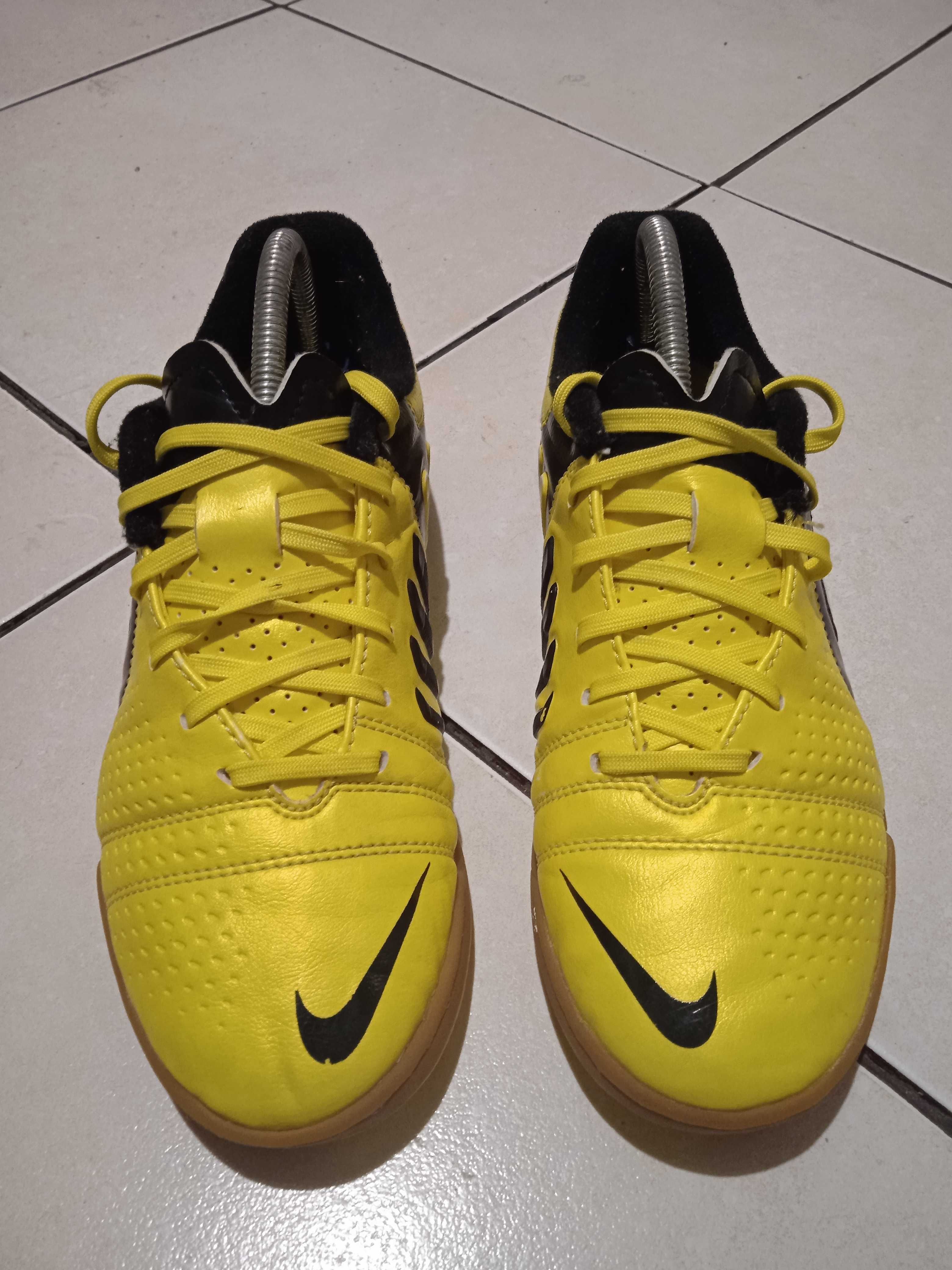 Nike ctr36 deals libretto ic