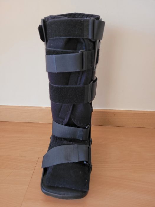 Bota ortopedica para pé