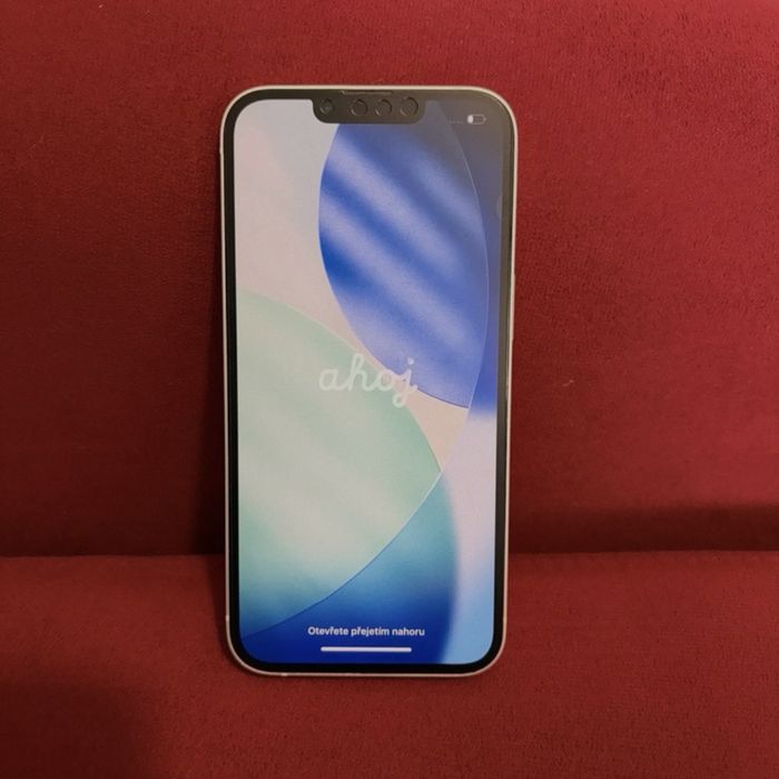 iPhone 13 telefon