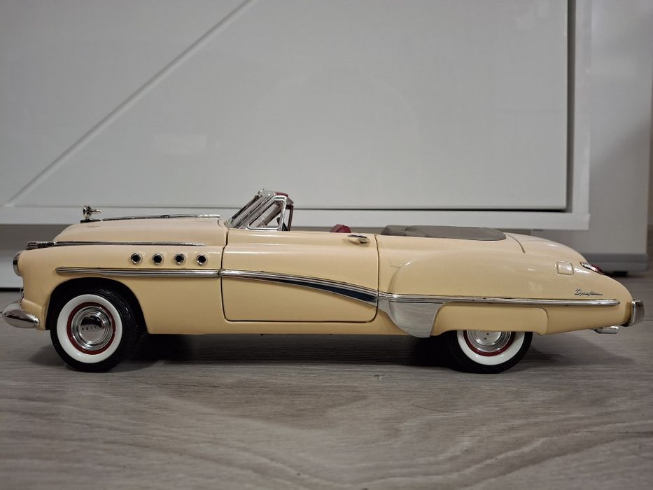 Samochód Kolekcjonerski Buick 1949 MOTOR MAX 1:18
