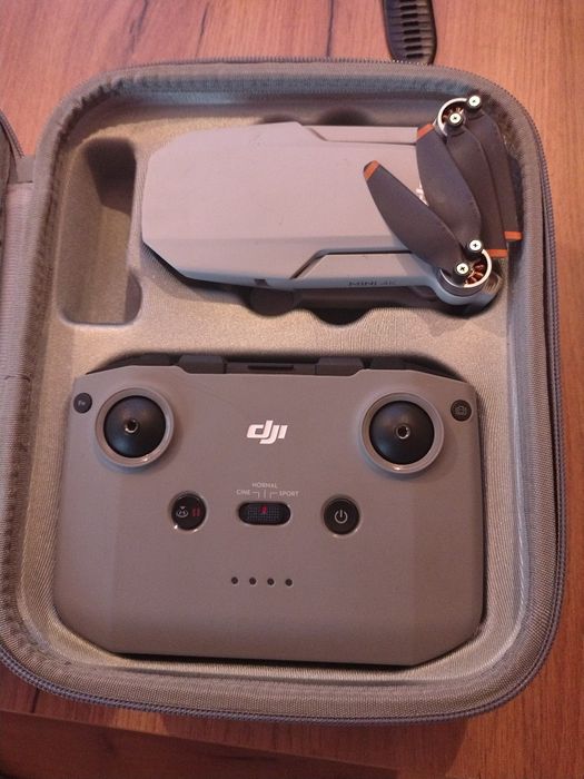 Dron DJI mini 4k. Stan idealny