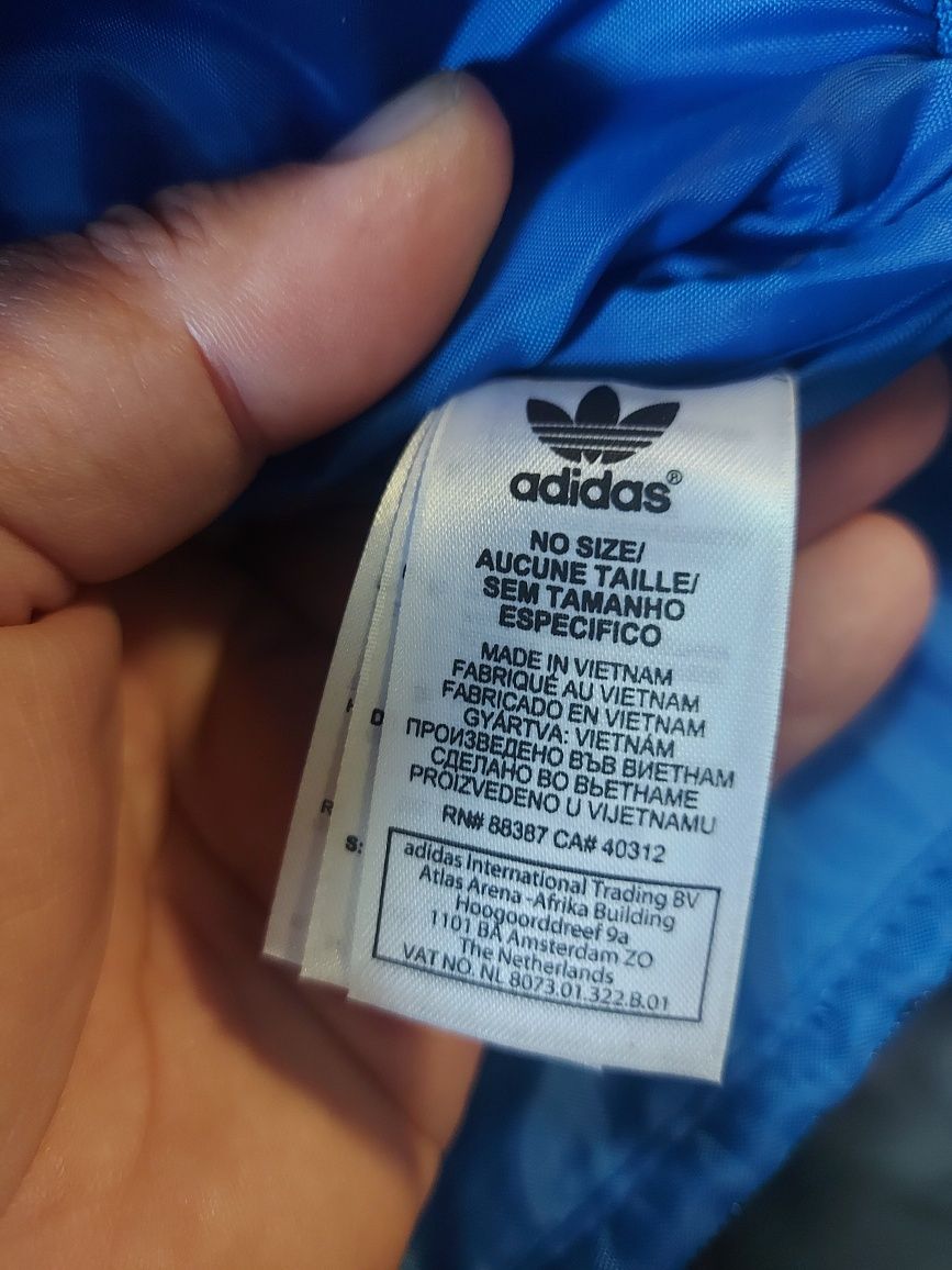 adidas Airliner Classic AB2708 2 190 Olx