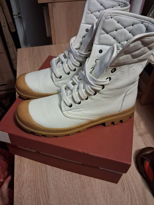 Ботінки Baldinini білі