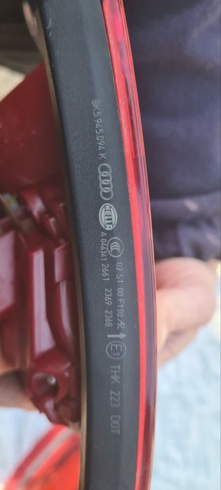 задні стопи(фонарі) audi a4 b8 USA led.