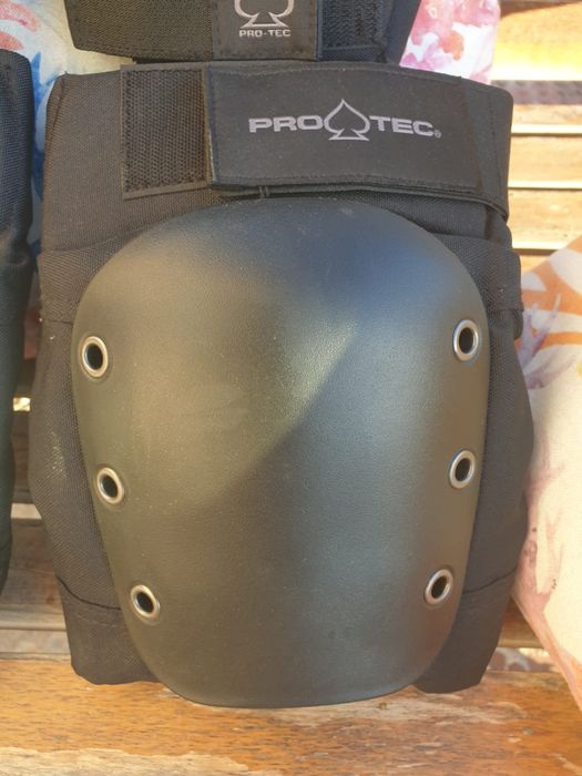 Joelheiras e Cotoveleiras PRO-TEC – Conjunto Completo – Muito Bom Estado