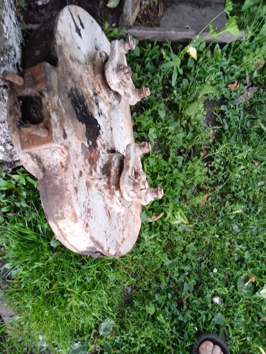 Бортовий редуктор до фрези або мульчера