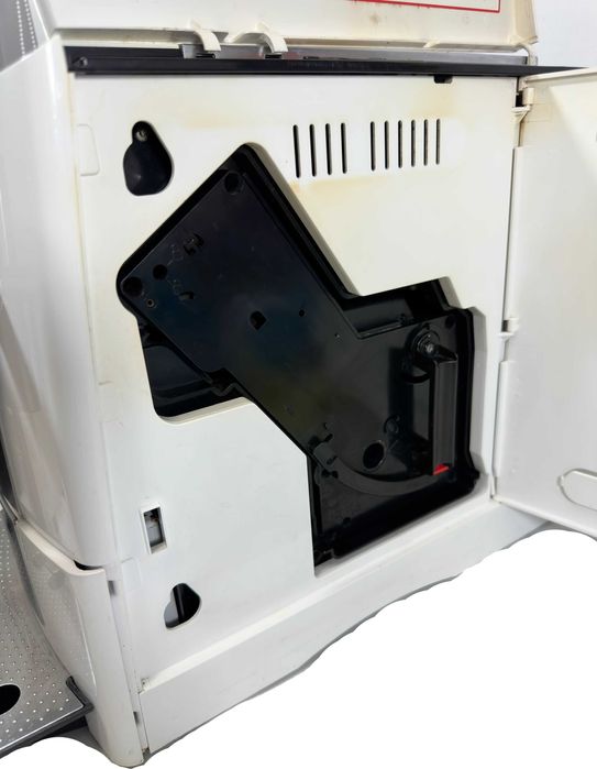 Ekspres do kawy Miele CM 5200 biały menu polskie 15BAR