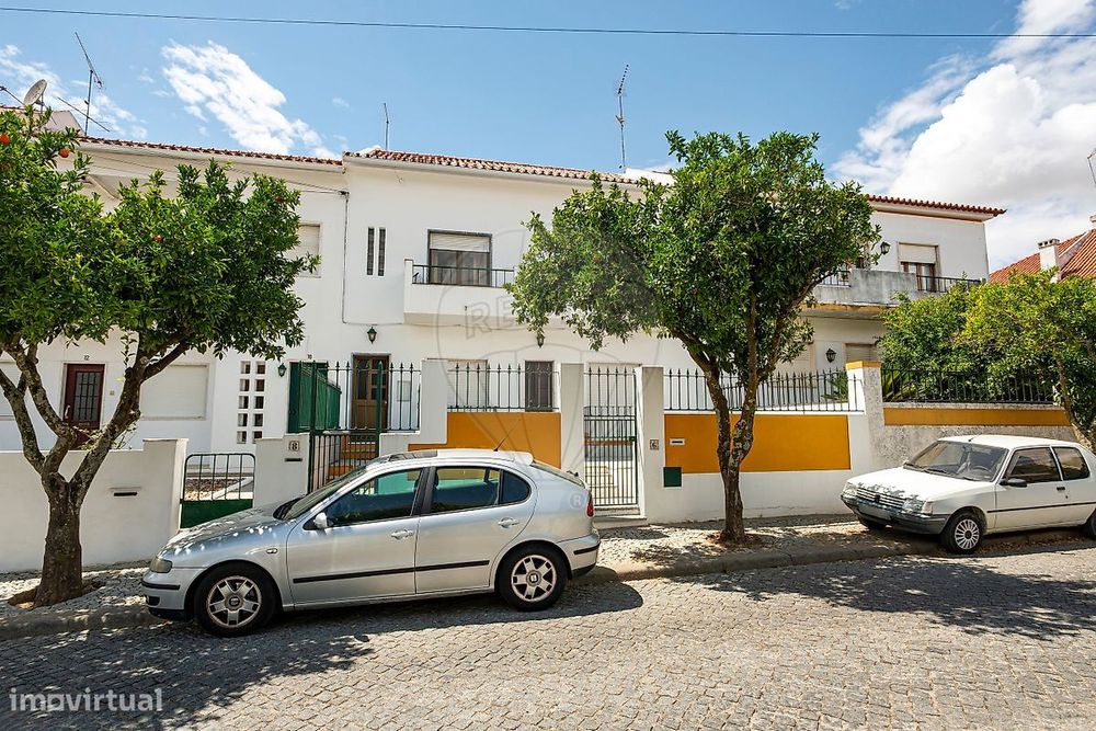 Moradia T2 para venda