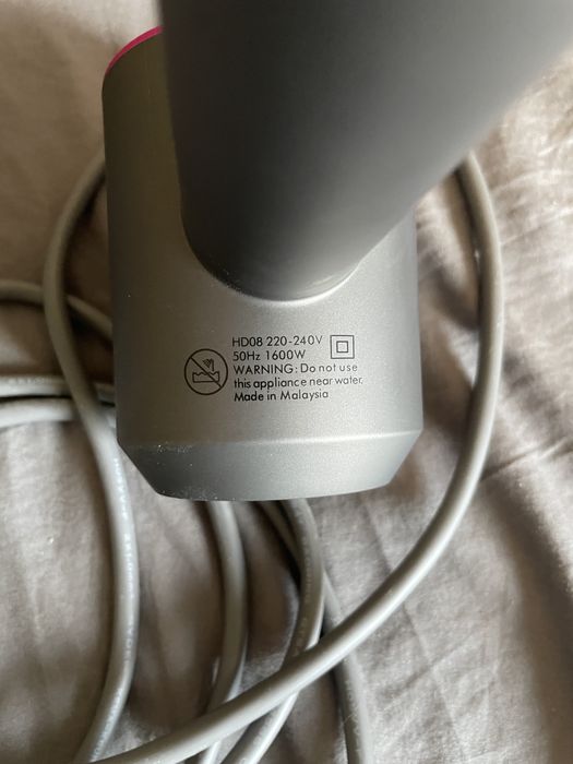 Suszarka dyson super stan !!