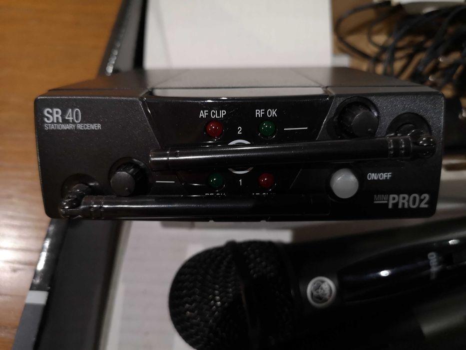 Zestaw mikrofonów bezprzewodowych AKG