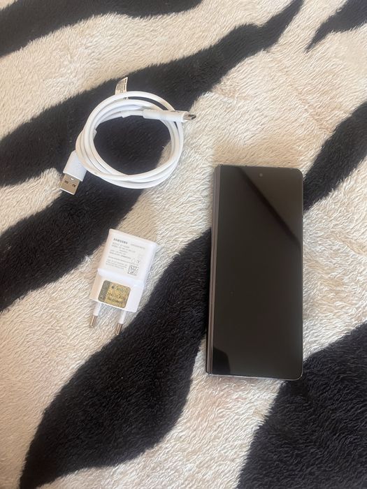 Vendo ou troco samsung fold 5