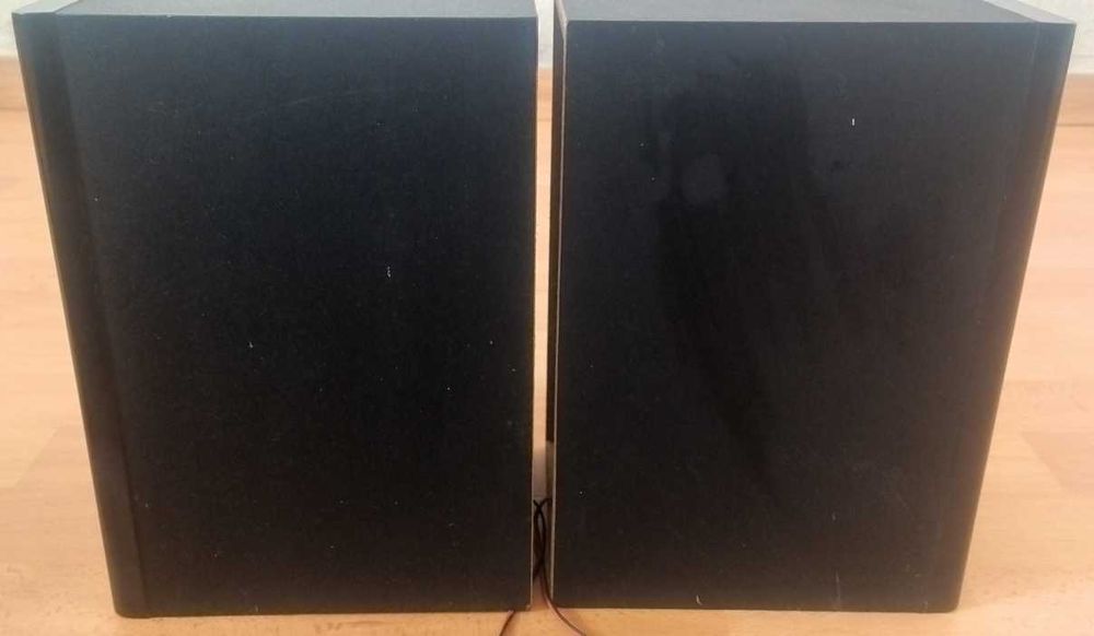 Поличкові колонки від мікросистеми Philips BTM2180/12