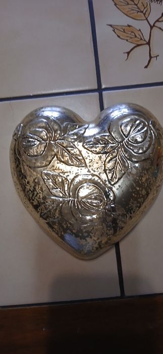 Продам конфетницу.