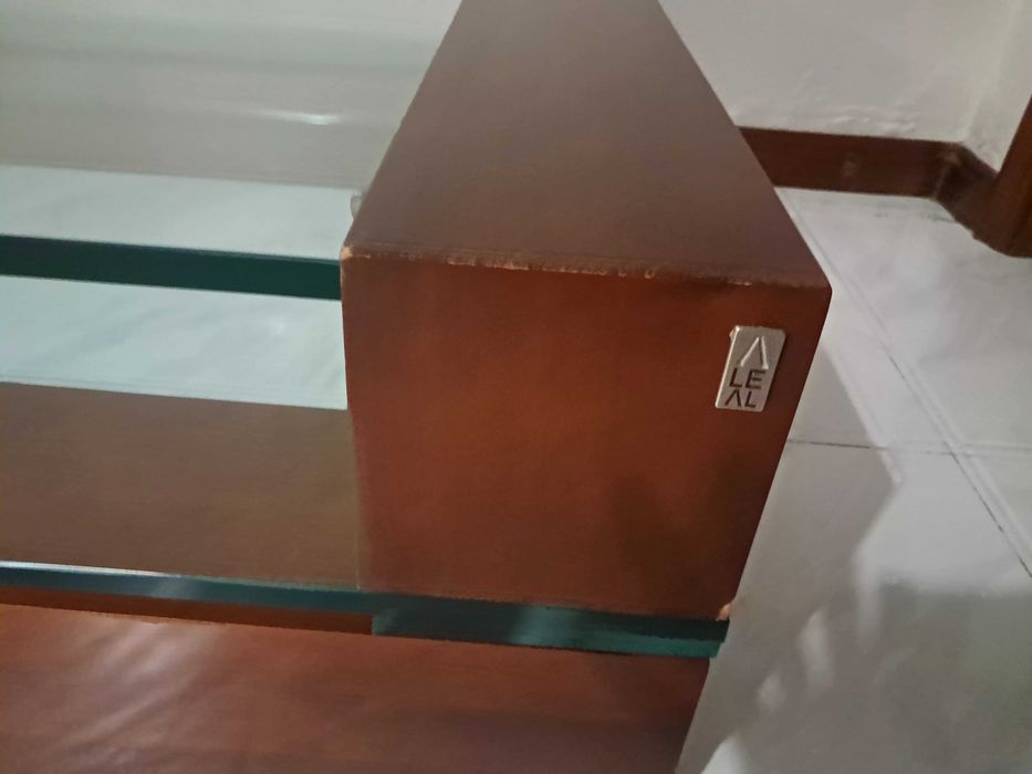Mesa de centro cerejeira maciça