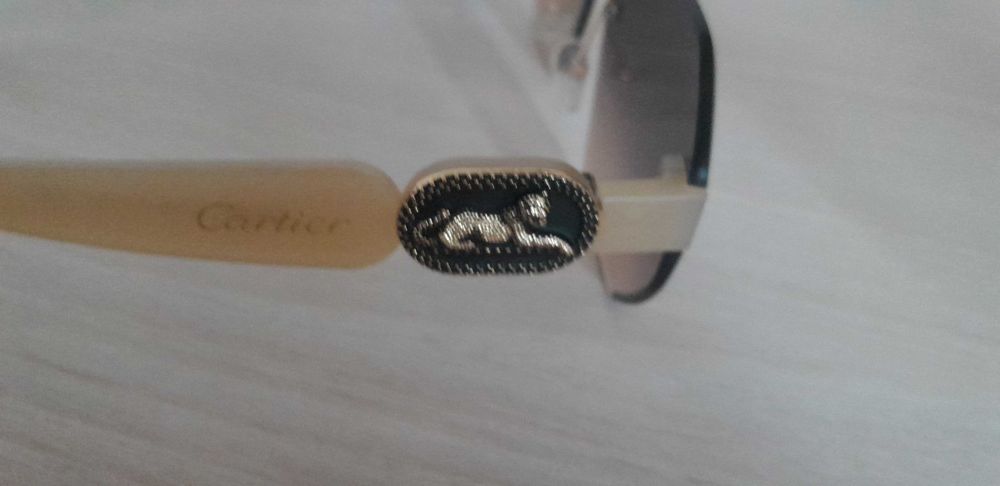 Óculos Cartier como novos