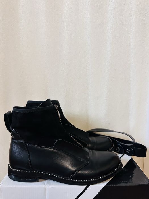 Жіночі ботинки фірми lino Marano