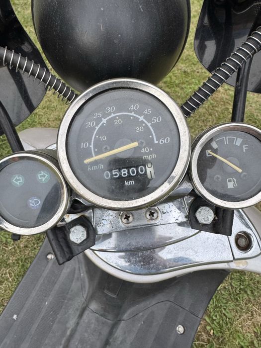 Skuter retro sprawny sprowadzony