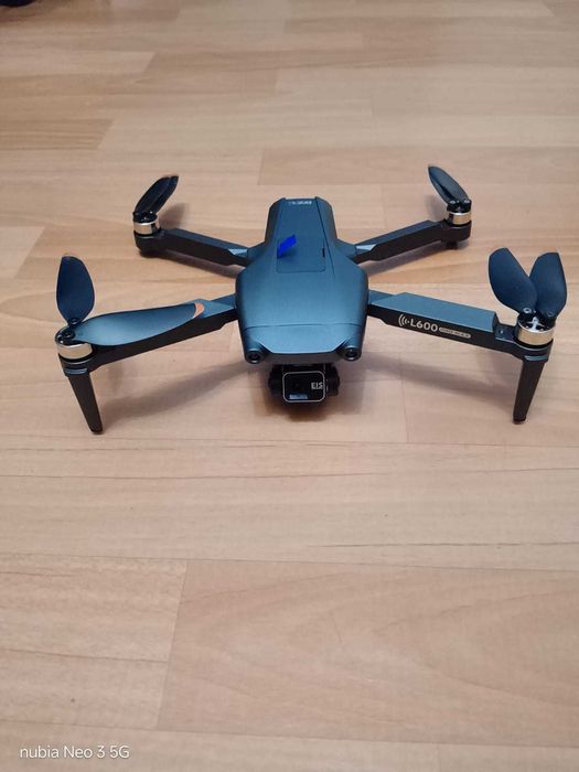 Продам дрон LYZRC L600 Pro 2 max у гарному стані.