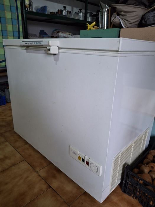 Arca congeladora orizontal 282 litros