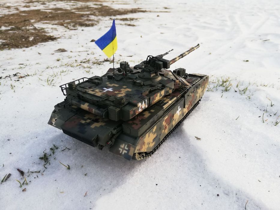 Модель танка Т-84-120 "Ятаган" 1/35 сборка ПОД ЗАКАЗ