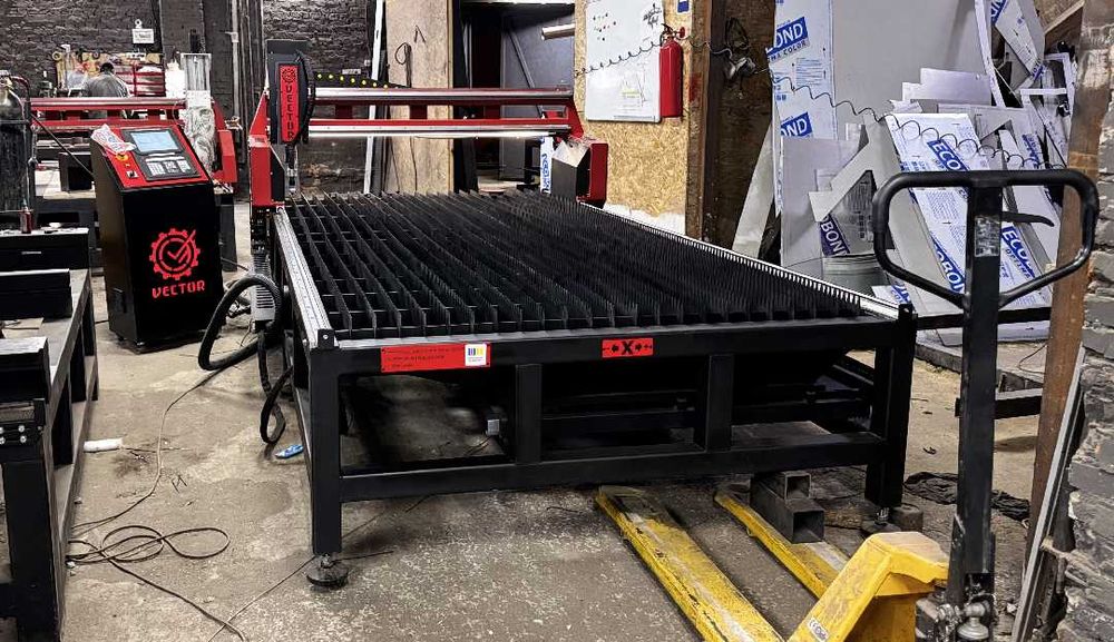 Верстат плазмового різання з ЧПК 3000х1500мм