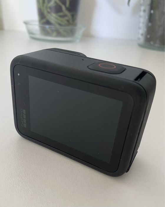 GoPro HERO11 c/ acessórios (utilizada apenas numa viagem)