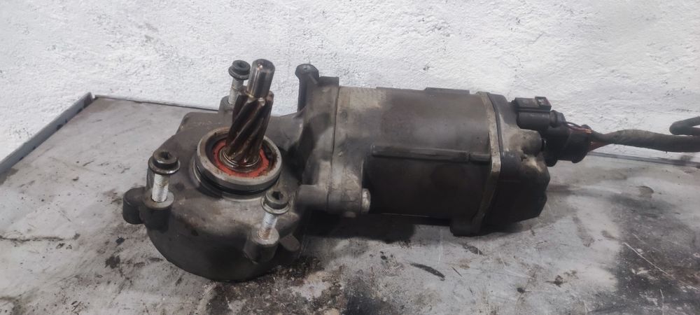 Електро рейка мотор Skoda A7 Golf VW Audi